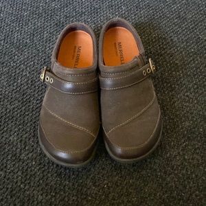 Merrell Espresso Dassie Buckle Slip On Shoes - Size 6